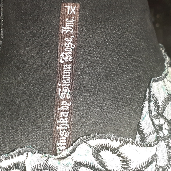 Coverup - Picture 5 of 5